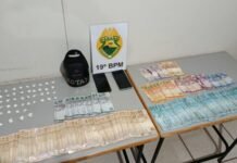 Mulher é presa com cocaína e mais de R$ 18 mil em Toledo