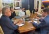 Reunião demonstra projeto para implantação de novos colégios estaduais