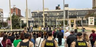 Semana da Pátria em Toledo é aberta com ato em frente ao Paço Municipal
