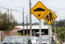 Detran-PR entrega 33,3 mil novas placas de trânsito a 167 municípios