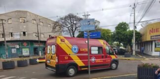 Motorista deixa local após colisão que deixou vítima ferida no centro de Marechal Rondon