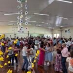 Baile da Primavera reúne idosos no Certi da Vila Pioneiro