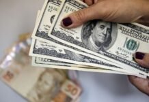 Dólar sobe 8,21% e bolsa cai 13,88% após reeleição de Lula