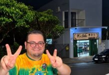 Gabriel Baierle organiza o primeiro adesivaço de Toledo em apoio a Flávio Bolsonaro no segundo turno