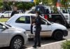 Motorista embriagado fecha carro de delegado, faz ameaças e acaba preso