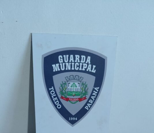 Homem é preso após tentativa de roubo com faca em Toledo