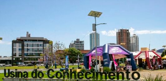 Mostra de Cursos na Usina do Conhecimento conclui ações do 2º Cecitol