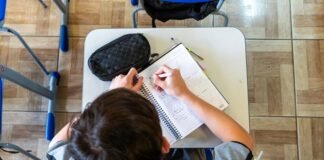 Enem: estudantes devem consultar escolas sobre transporte gratuito