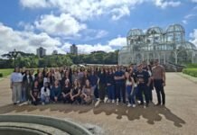 Alunos da Unipar Toledo fazem visita técnica em Curitiba e Ponta Grossa